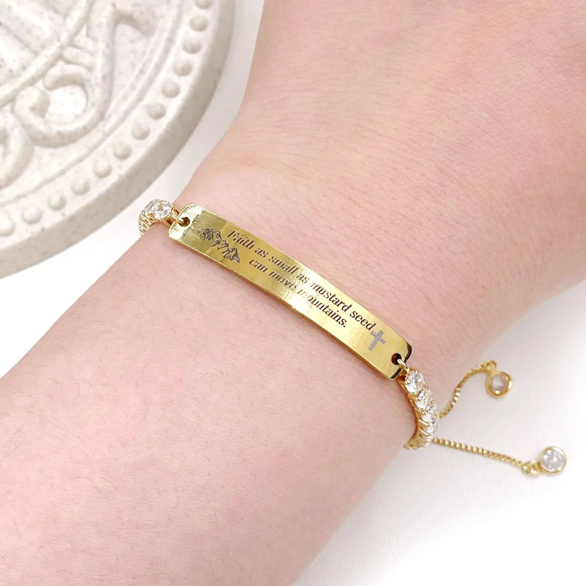 Cross Faith Bracelet